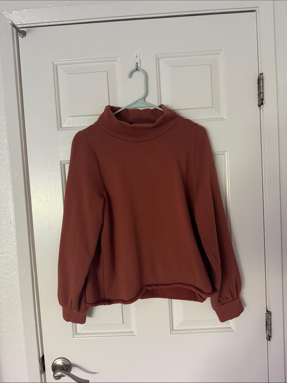 Mockneck Pullover Raw Hem Sweater - Rust